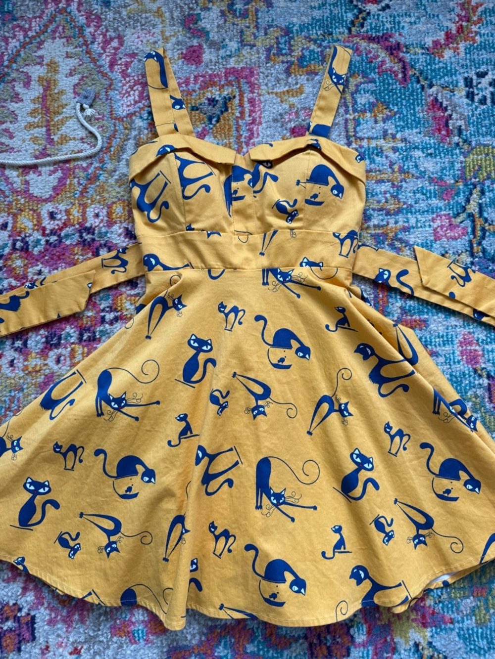 Cat Print Yellow /mustard short dress - Size M (Made in USA)
